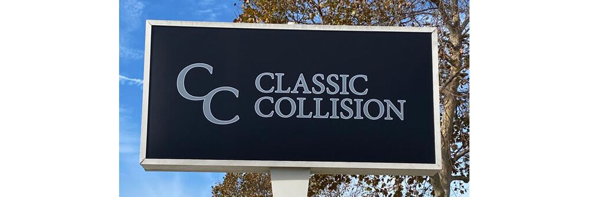 Classic-Collision-Mississippi-Milestone-Collision-Glass