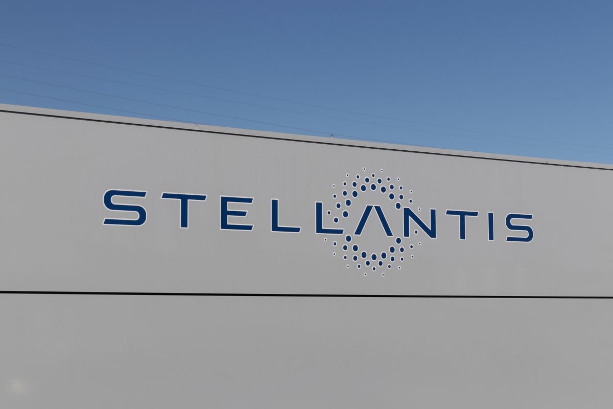 Stellantis-possible-layoffs-Auburn-Hills-MI