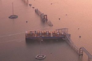 Baltimore-Port-Key-Bridge-cargo-ship-crash-collapse