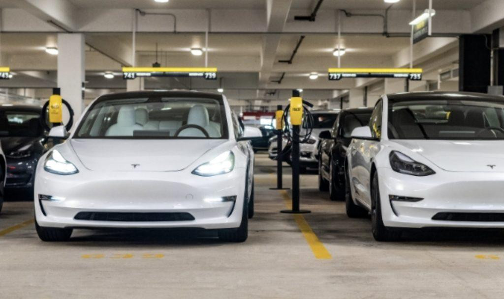 Hertz-Tesla-EV-sales
