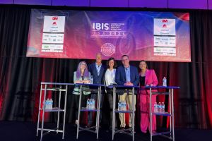 IBIS-USA-2024-Anaheim-CA-technician-shortage-panel-discussion