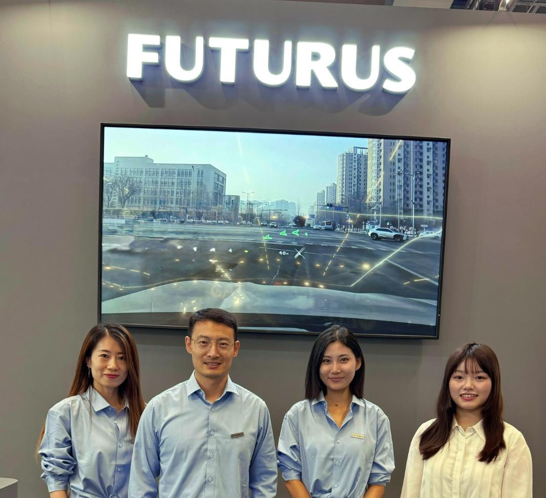 FUTURUS web